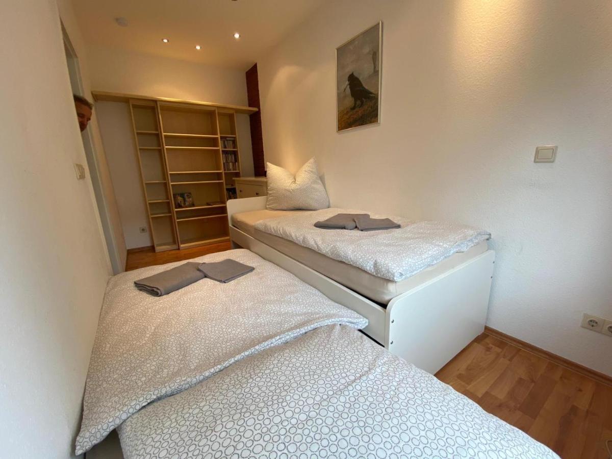Apartment Ferienwohnung Blumenstadt แอร์ฟวร์ท ภายนอก รูปภาพ