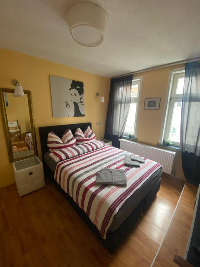 Apartment Ferienwohnung Blumenstadt แอร์ฟวร์ท ภายนอก รูปภาพ